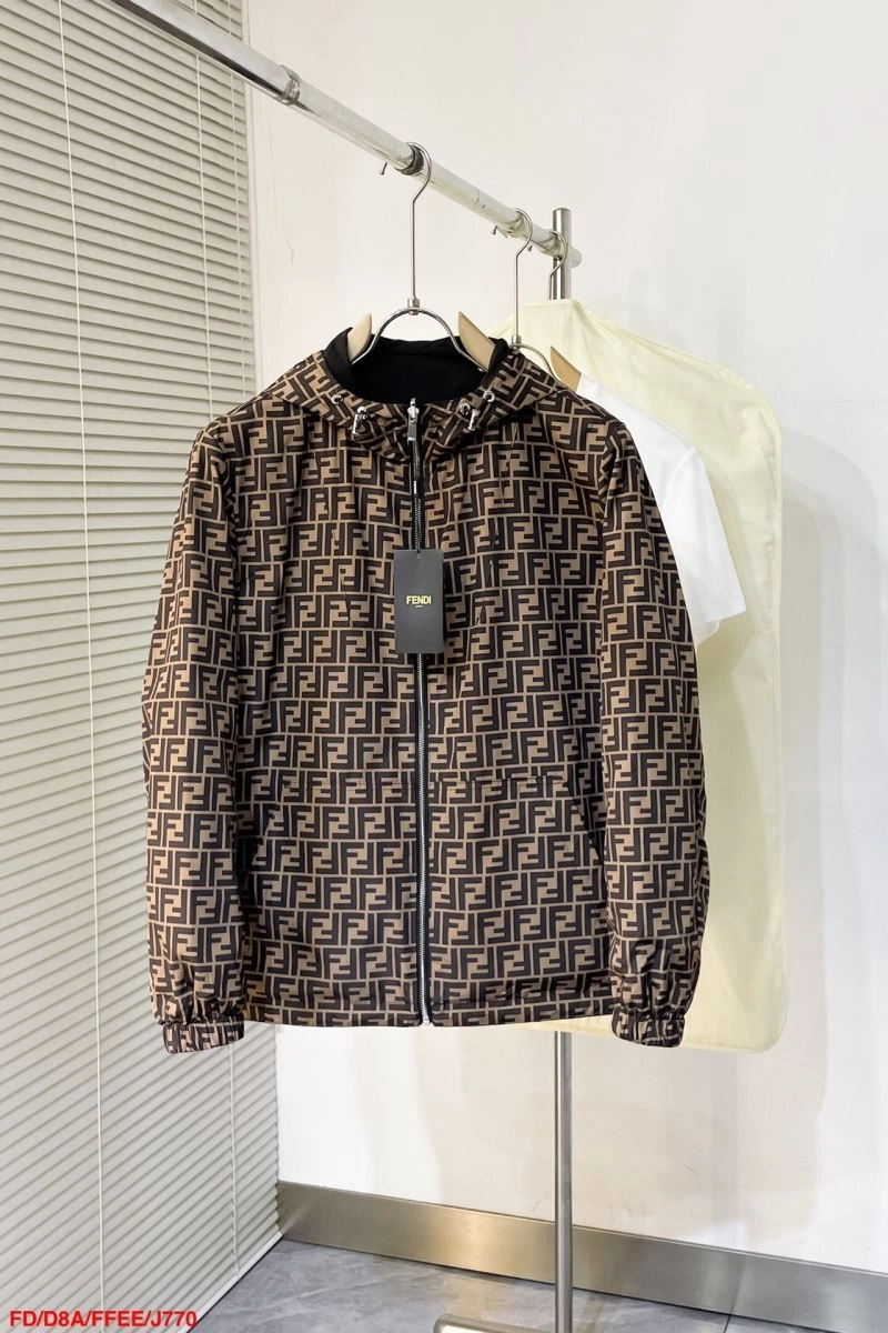 Stretchable Fendi Outwear 123330