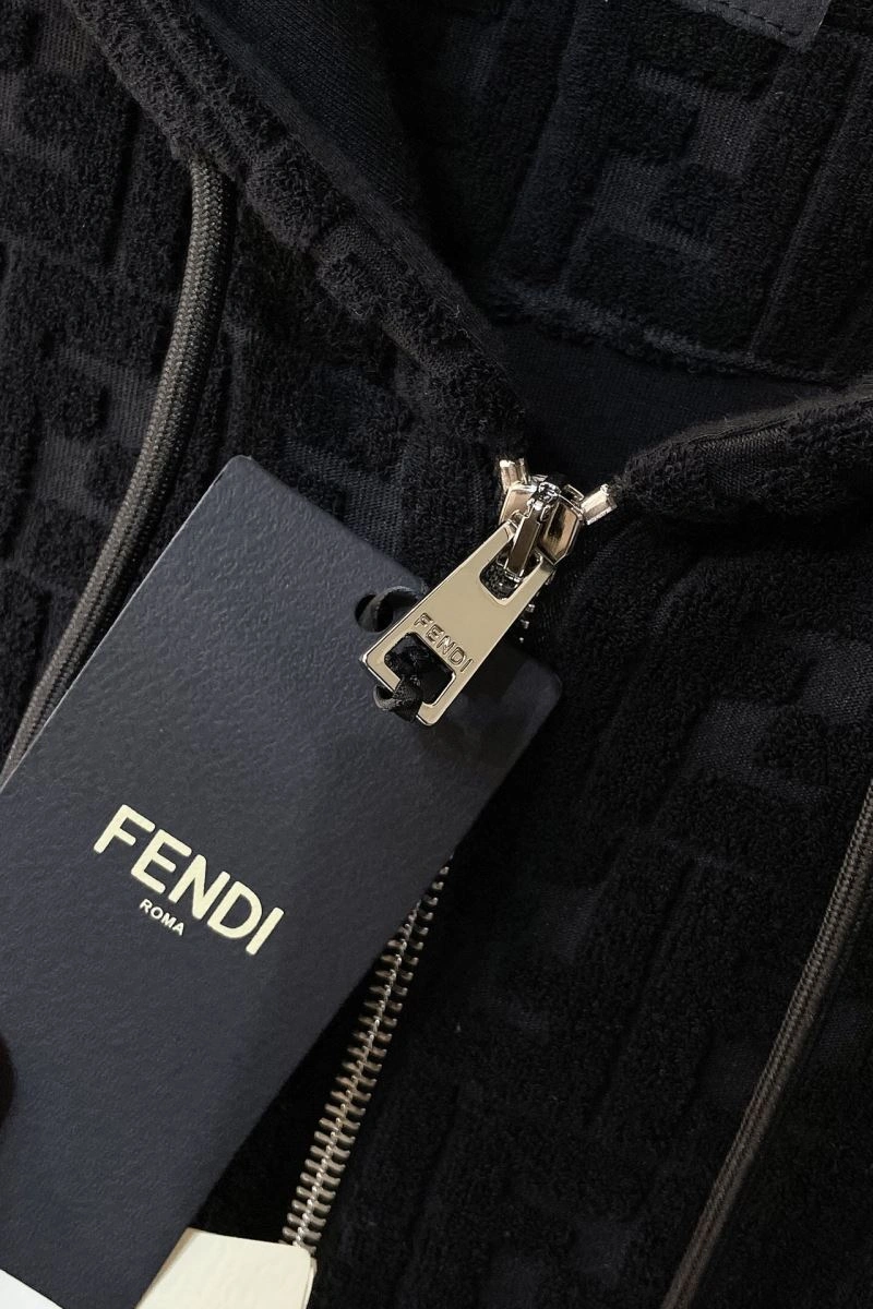 Fendi Outwear FreshLook 123317