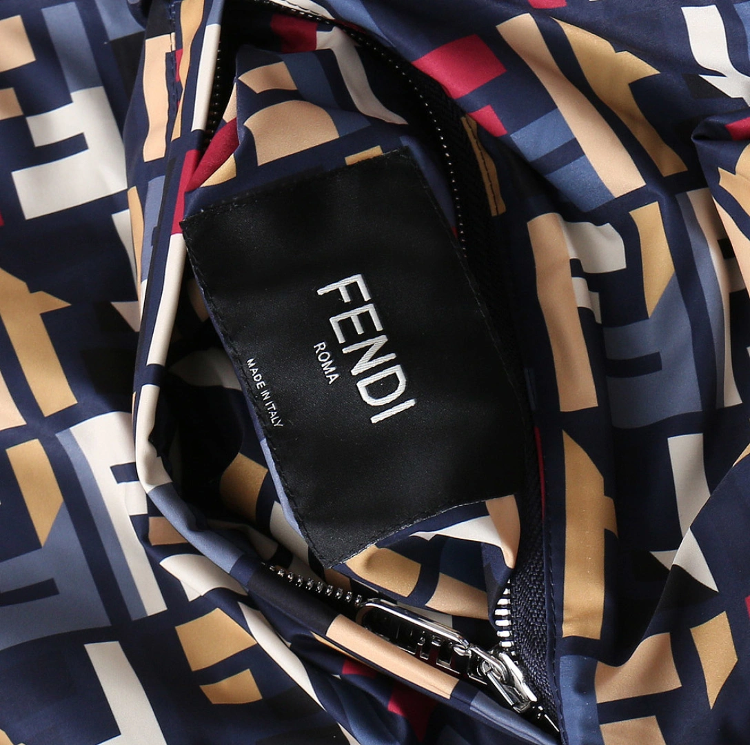 EyeCatching Fendi Outwear 123331