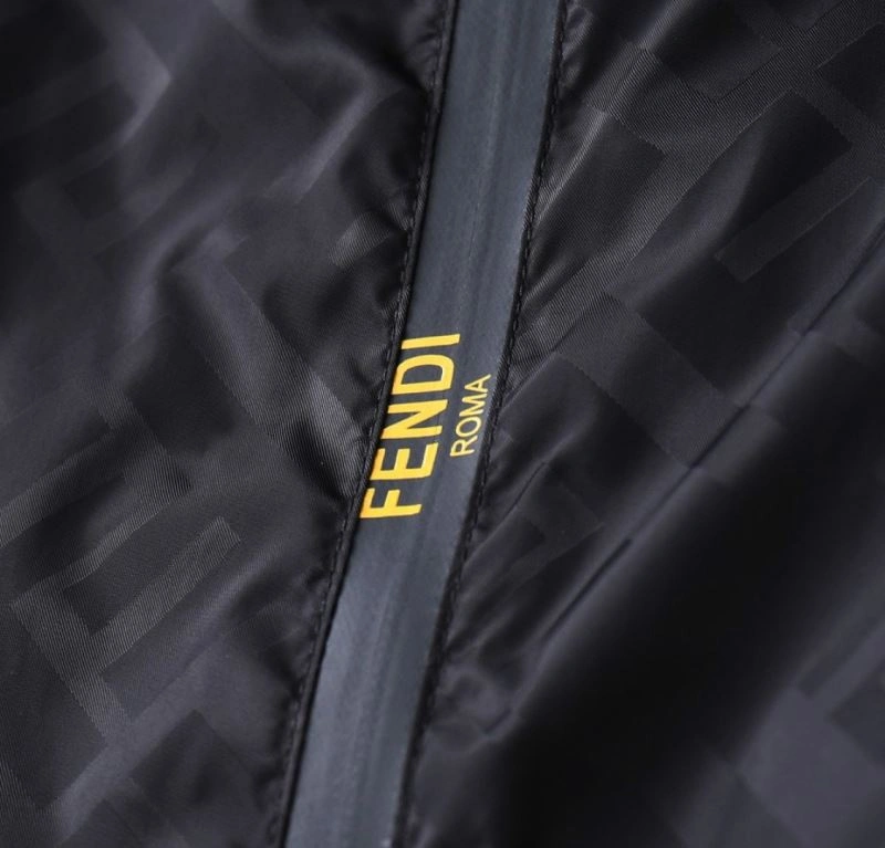 Fendi Outwear FlexibleFit 123325
