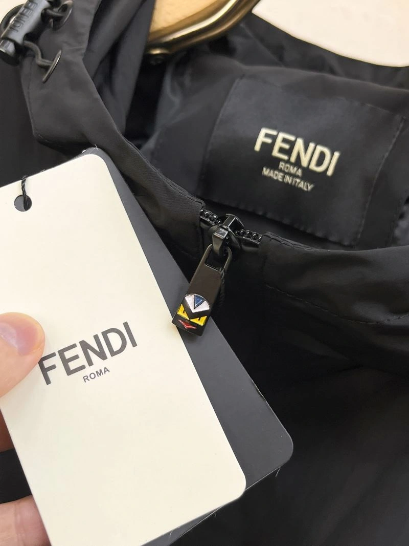 Snug Fendi Outwear 122954