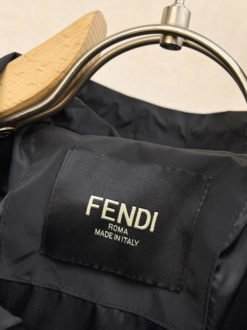 Snug Fendi Outwear 122954