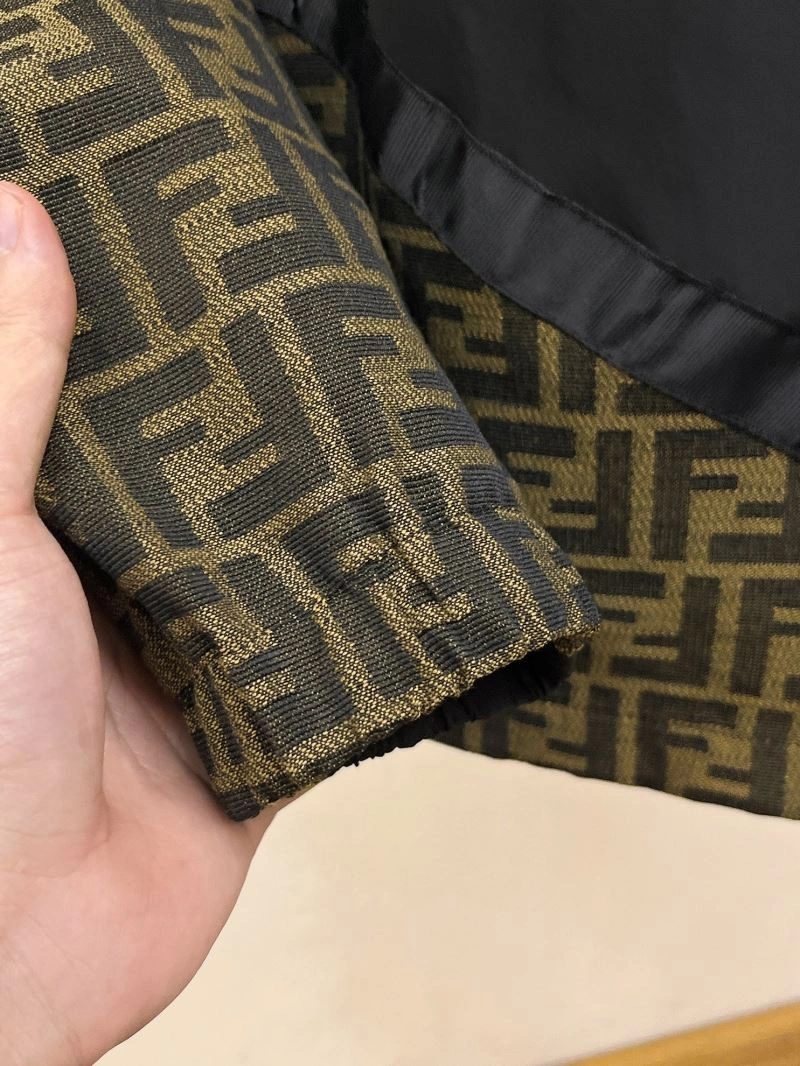 Snug Fendi Outwear 122954