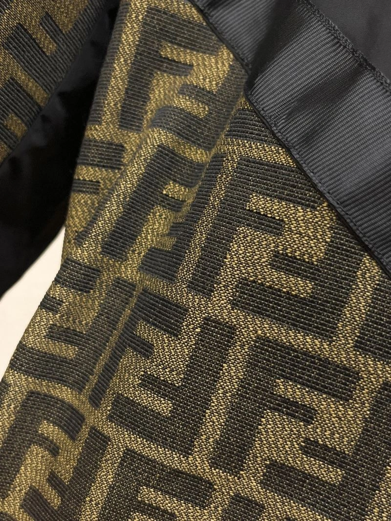 Snug Fendi Outwear 122954