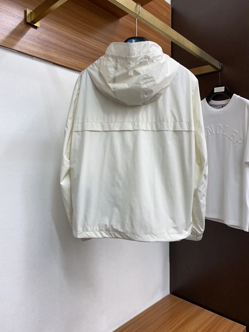 Durable Fendi Outwear 122708