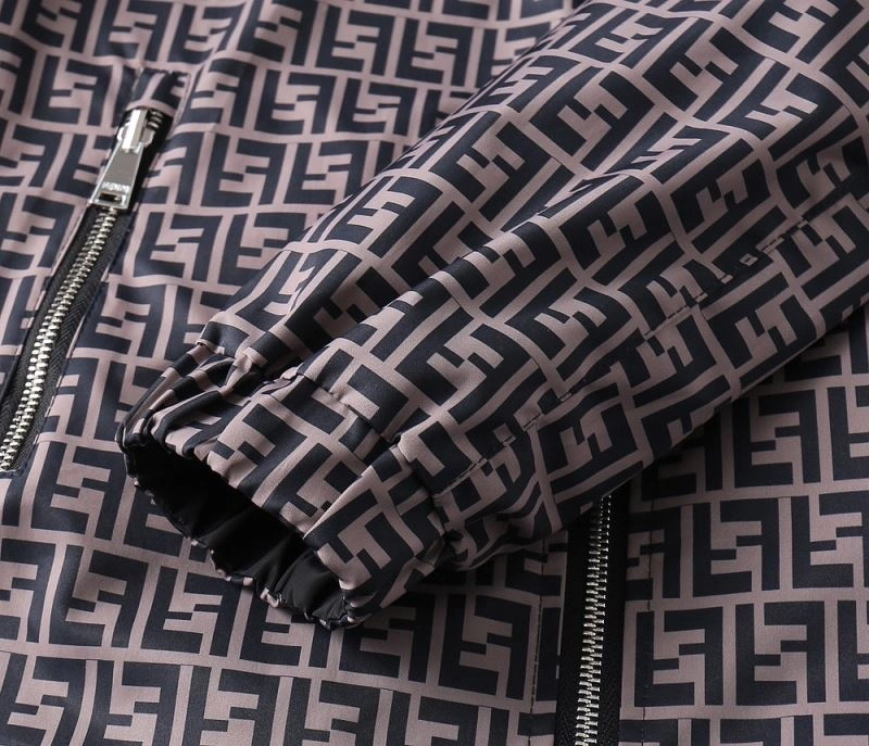 Fendi Outwear FreshLook 122680