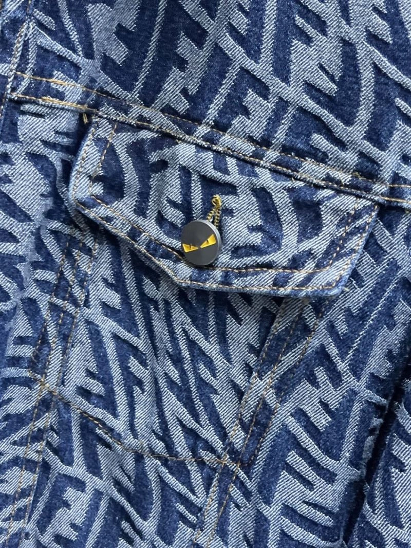 AllSeason Fendi Outwear 122686