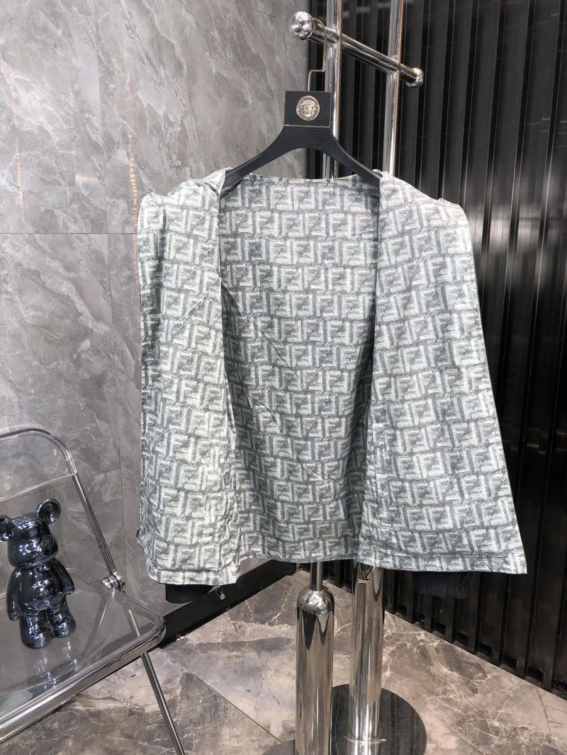 Durable Fendi Outwear 122678
