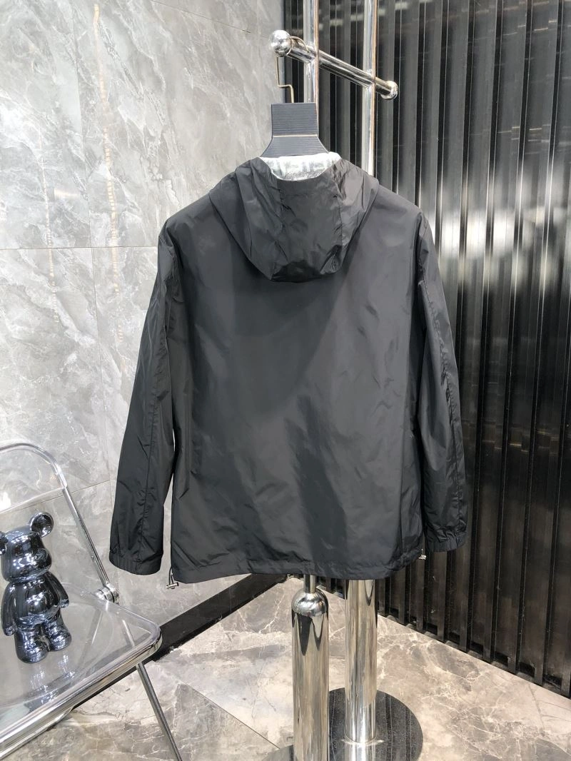 Durable Fendi Outwear 122678