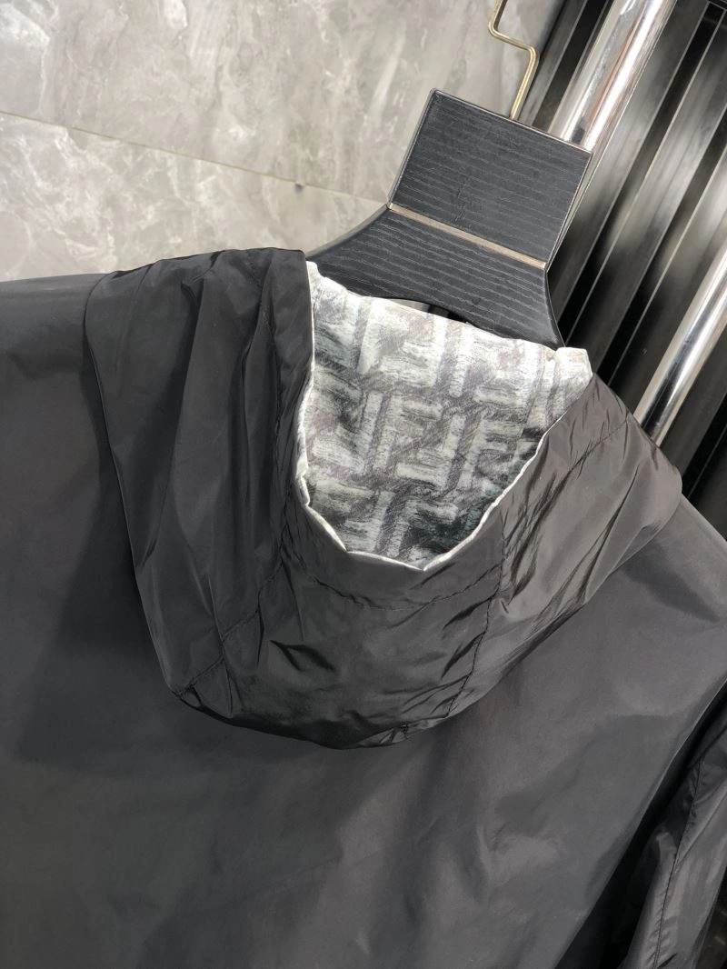 Durable Fendi Outwear 122678