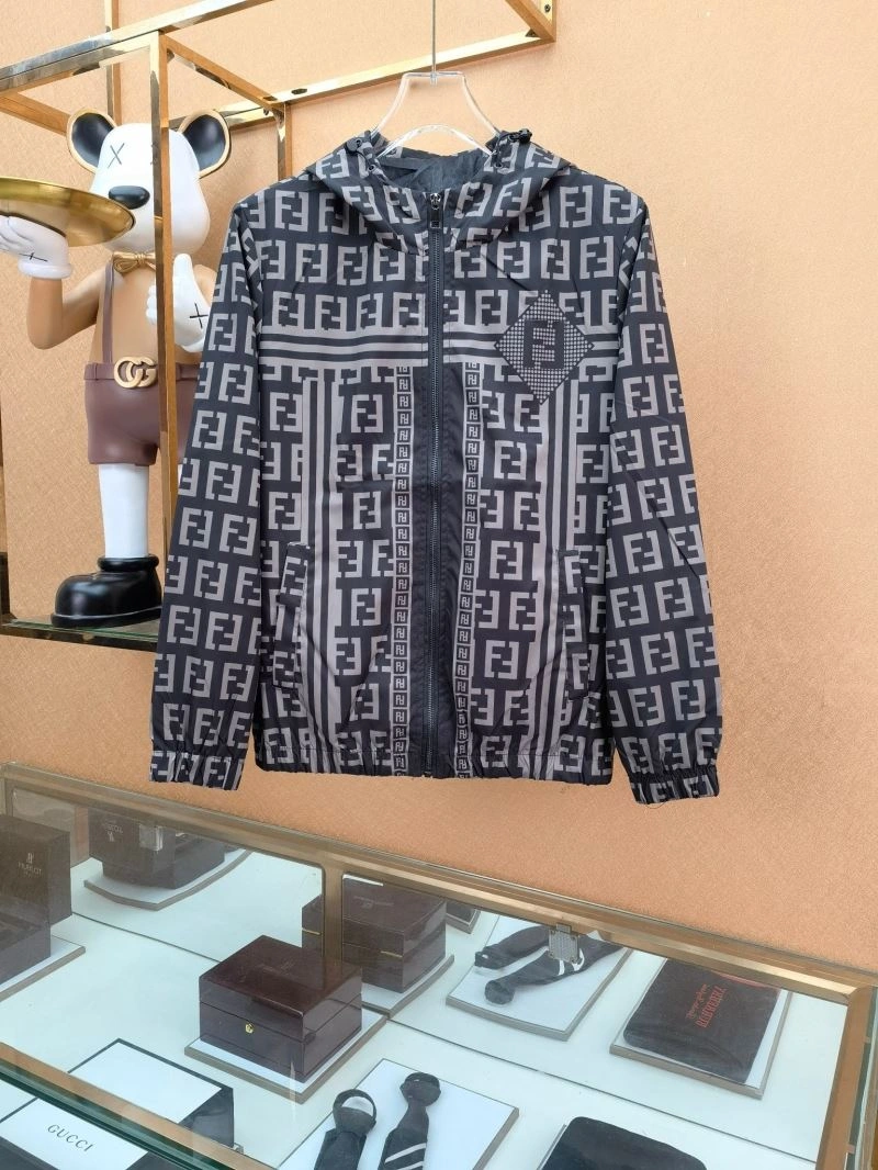 Fendi Outwear Cozy 122673