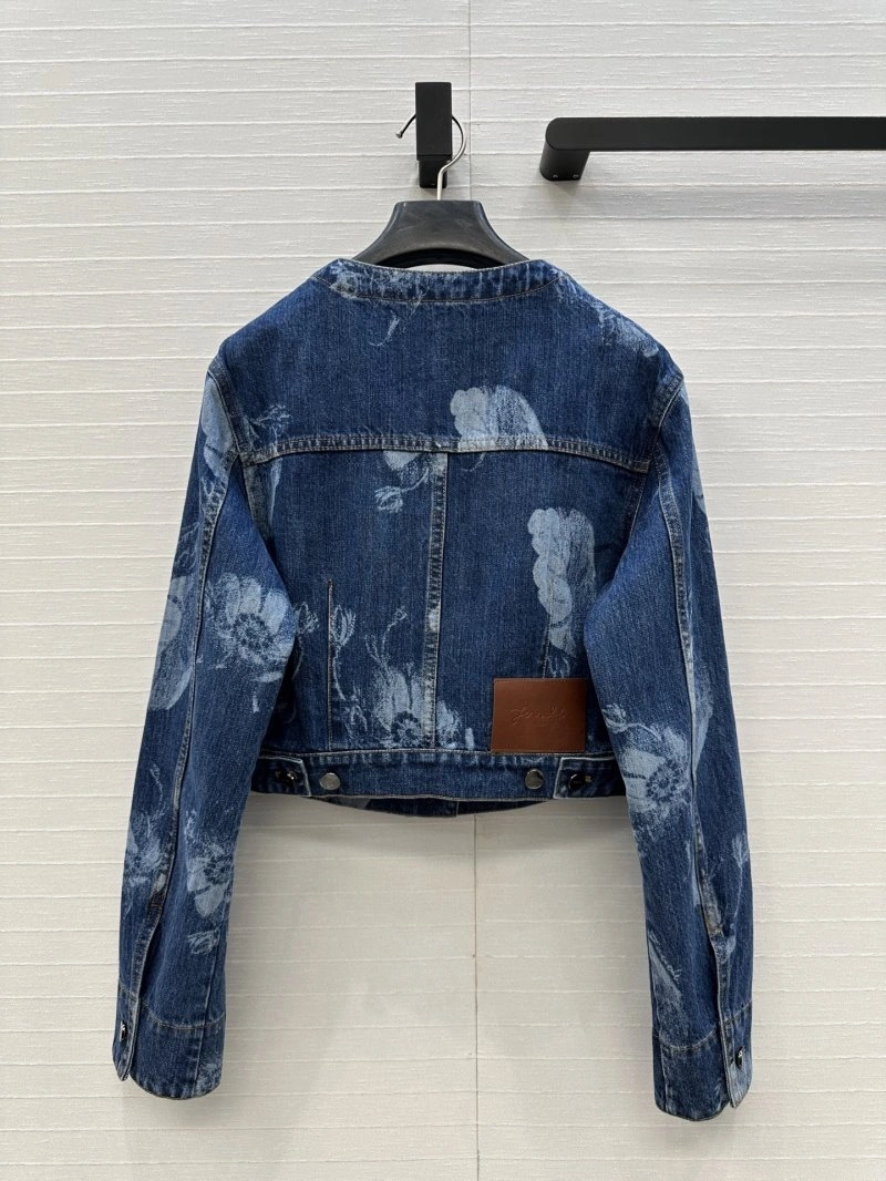 Fendi Outwear Premium 120778