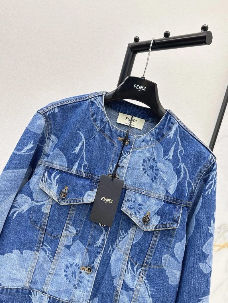 Lightweight Fendi Outwear 120441