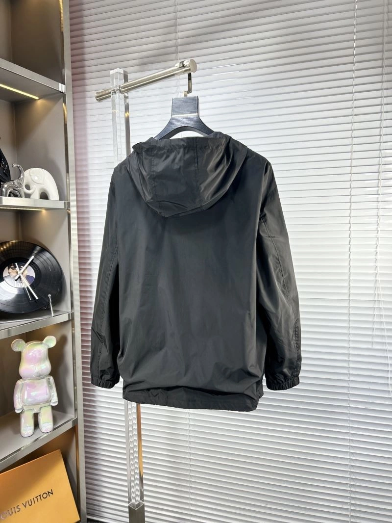 Fendi Outwear FreshLook 122102