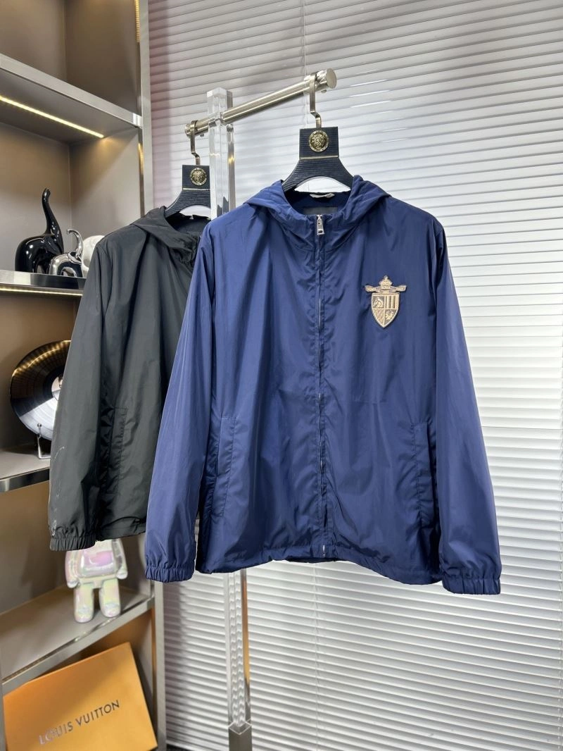 Fendi Outwear FreshLook 122102
