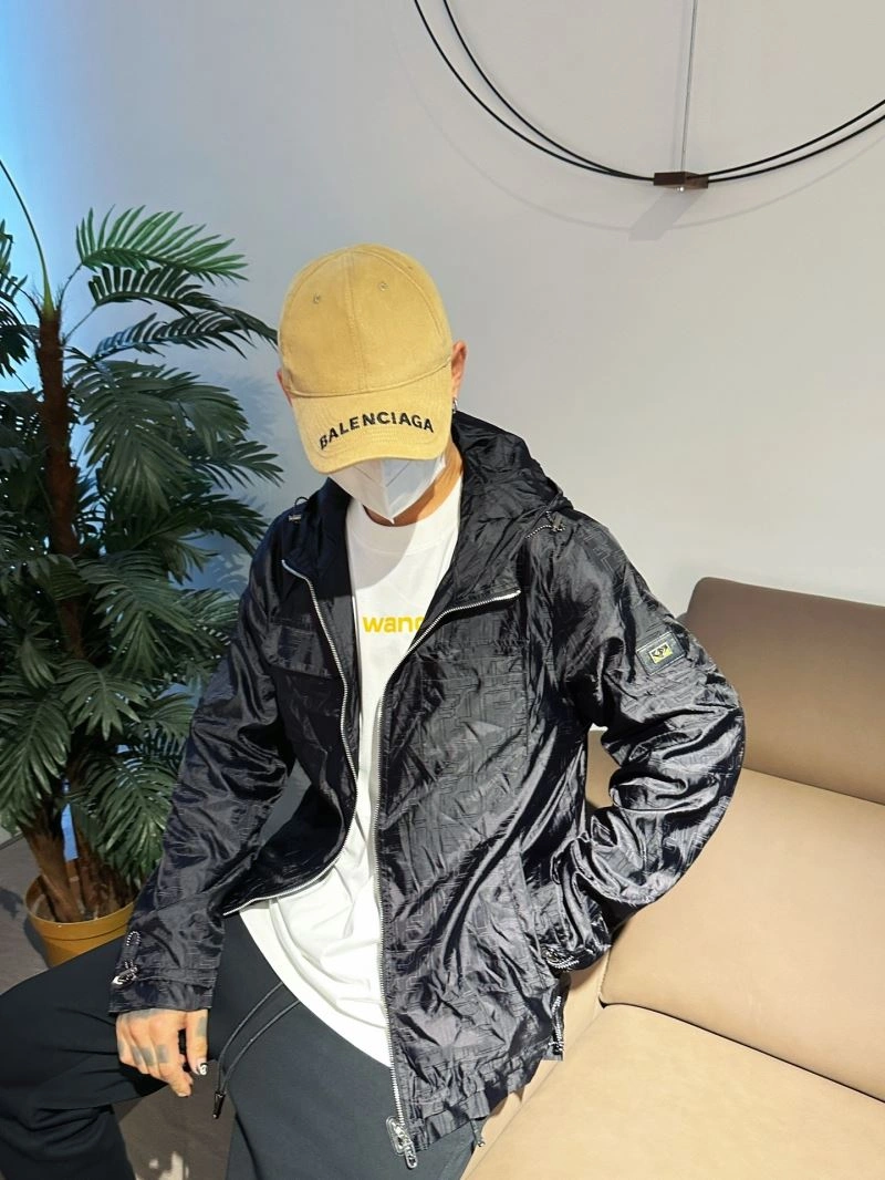 ComfortFit Fendi Outwear 121786