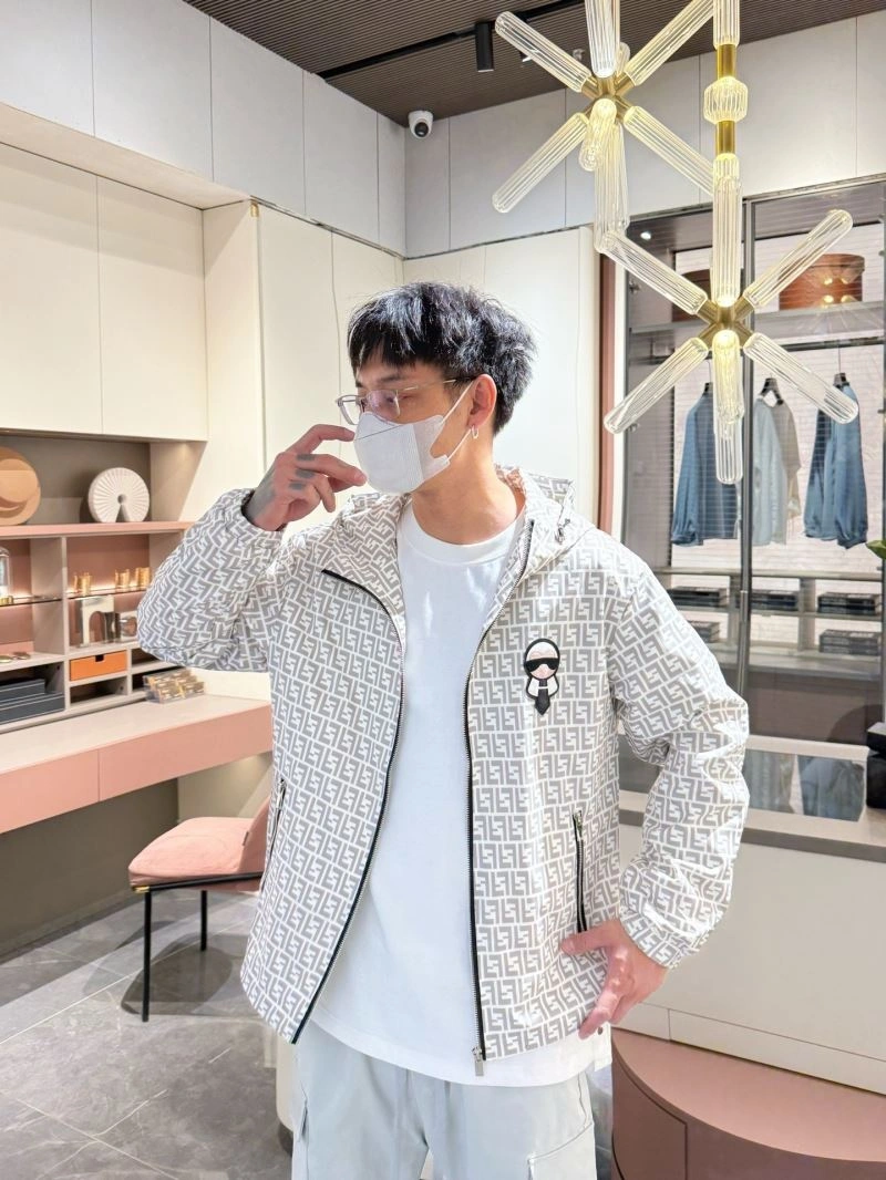 Sustainable Fendi Outwear 121561