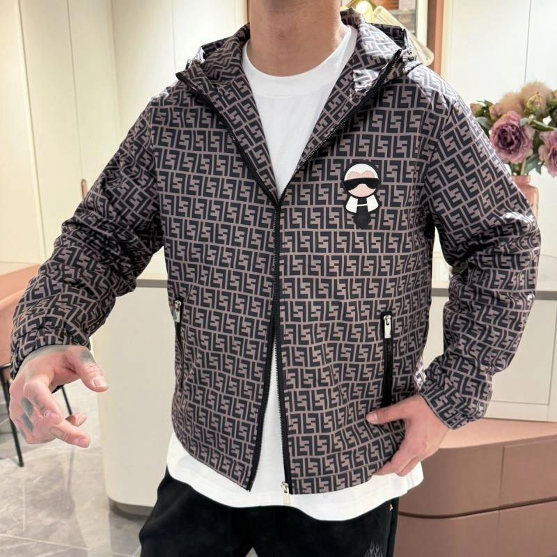 Packable Fendi Outwear 121560