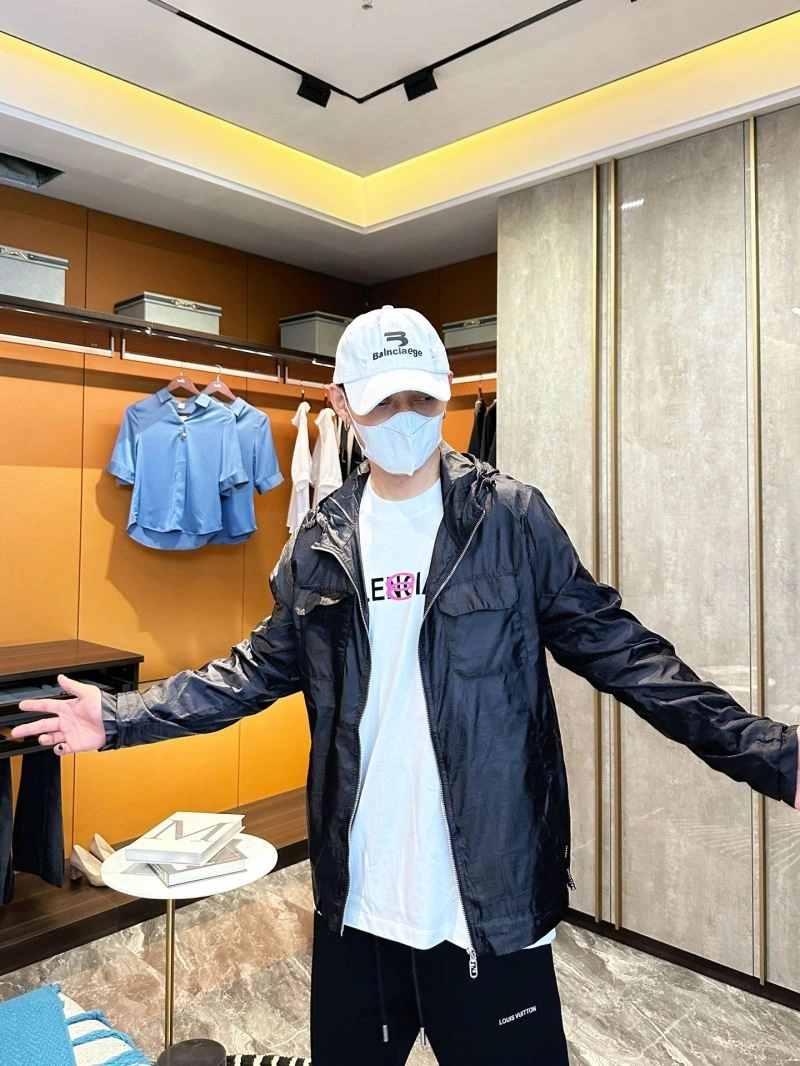 Fendi Outwear Trendy 121559