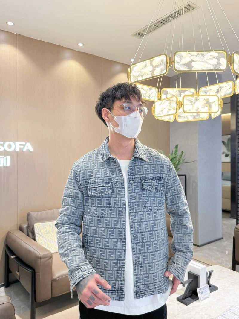 Fendi Outwear HighPerformance 121540