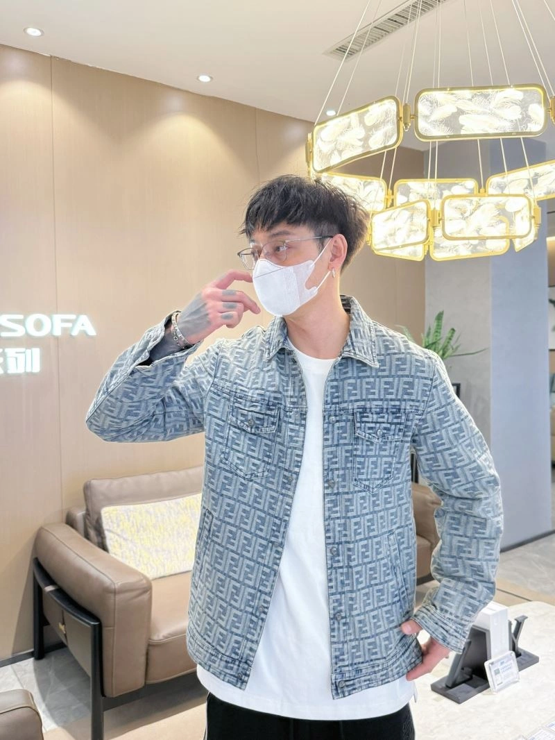 Fendi Outwear HighPerformance 121540