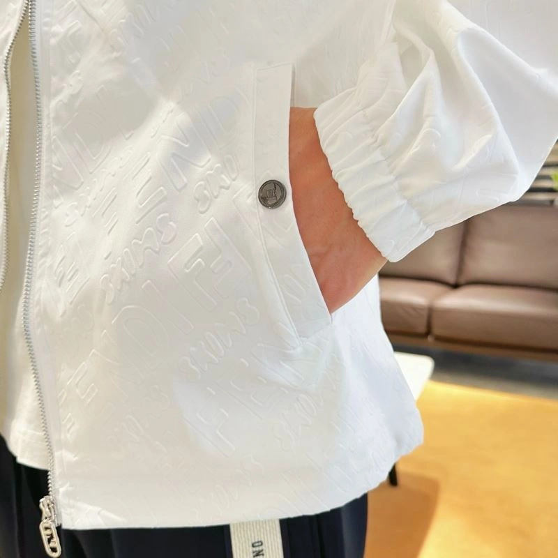 Fendi Outwear Premium 121546