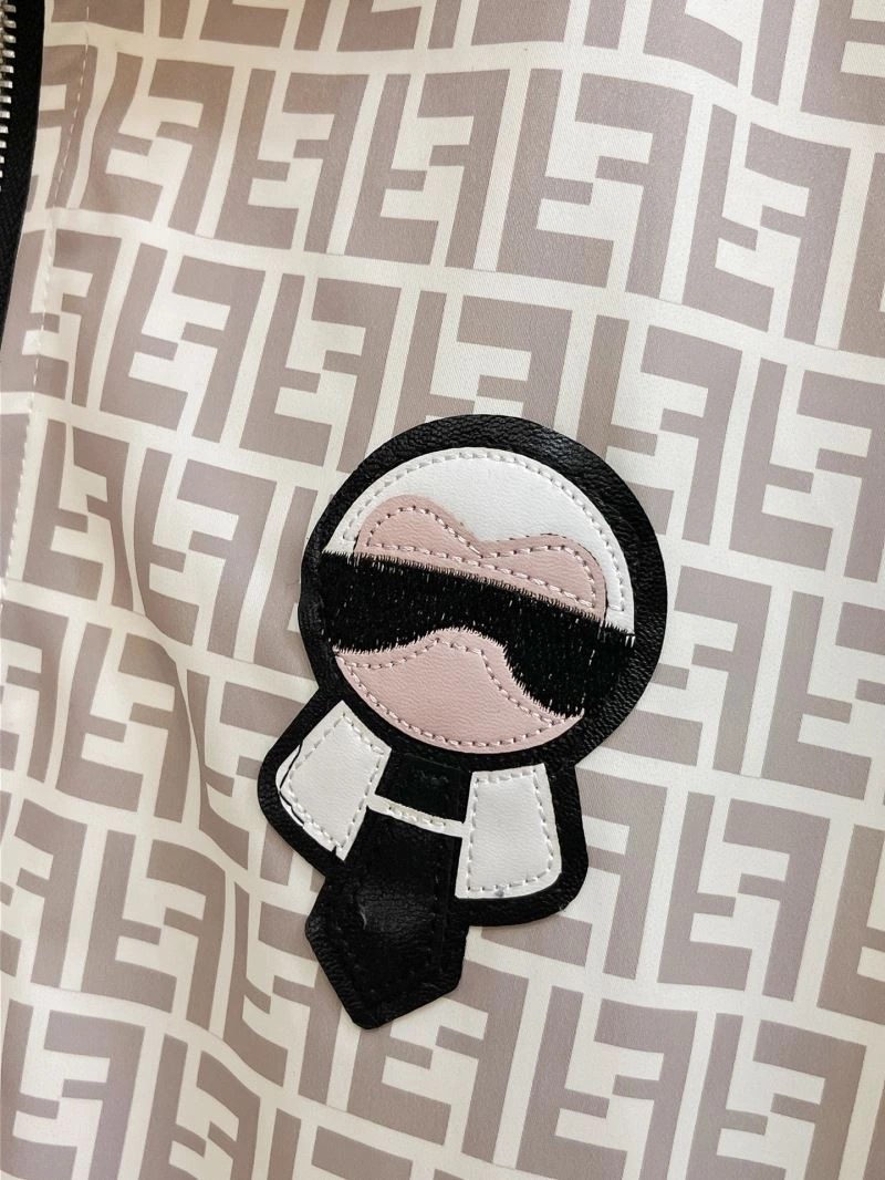 Refined Fendi Outwear 121541