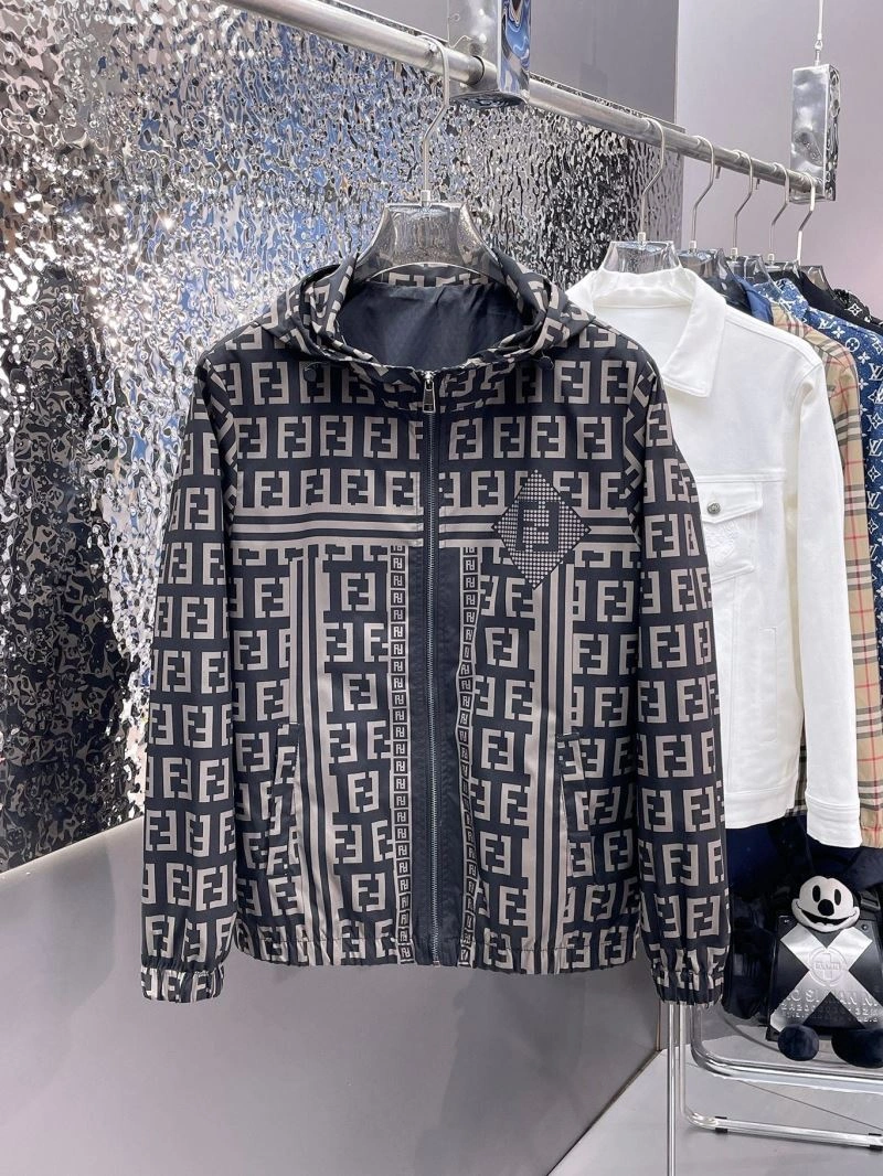 Fendi Outwear Trendsetting 121555