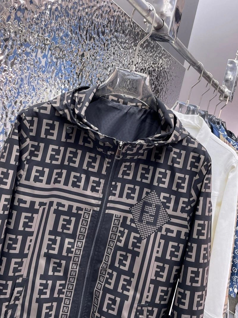 Fendi Outwear Trendsetting 121555