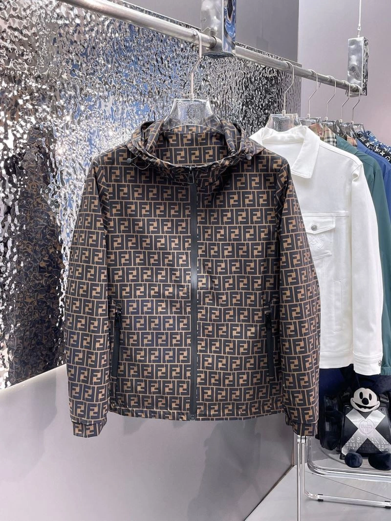 MultiPurpose Fendi Outwear 121537