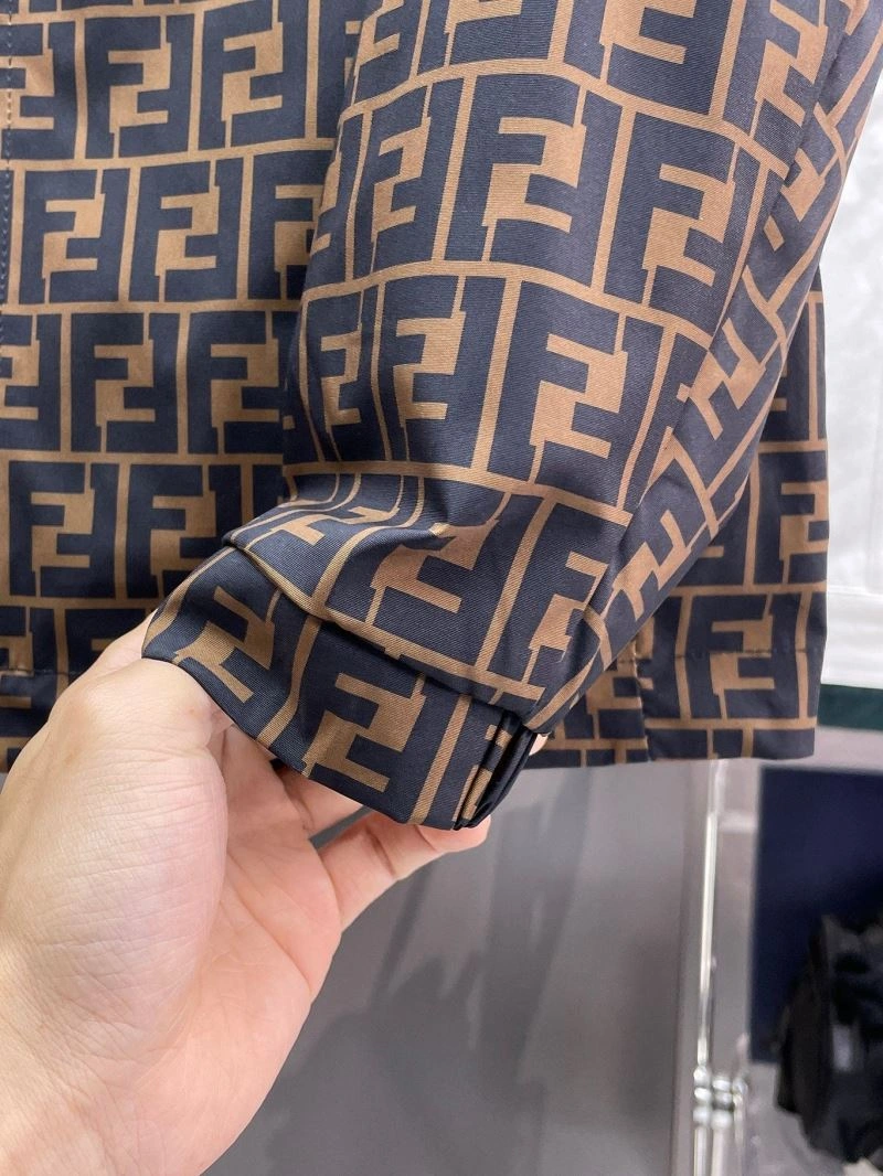 MultiPurpose Fendi Outwear 121537