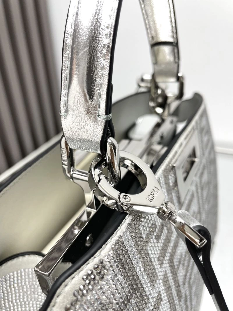 Efficient Fendi Peekaboo Bags 72920