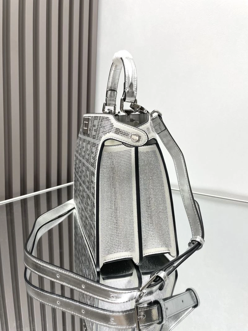 Efficient Fendi Peekaboo Bags 72920