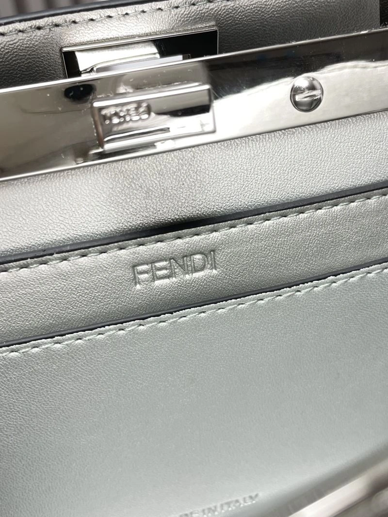 Fendi Peekaboo Bags QuickDry 72966