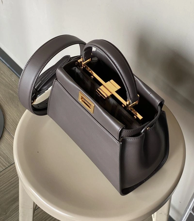 Popular Fendi Peekaboo Bags 72928
