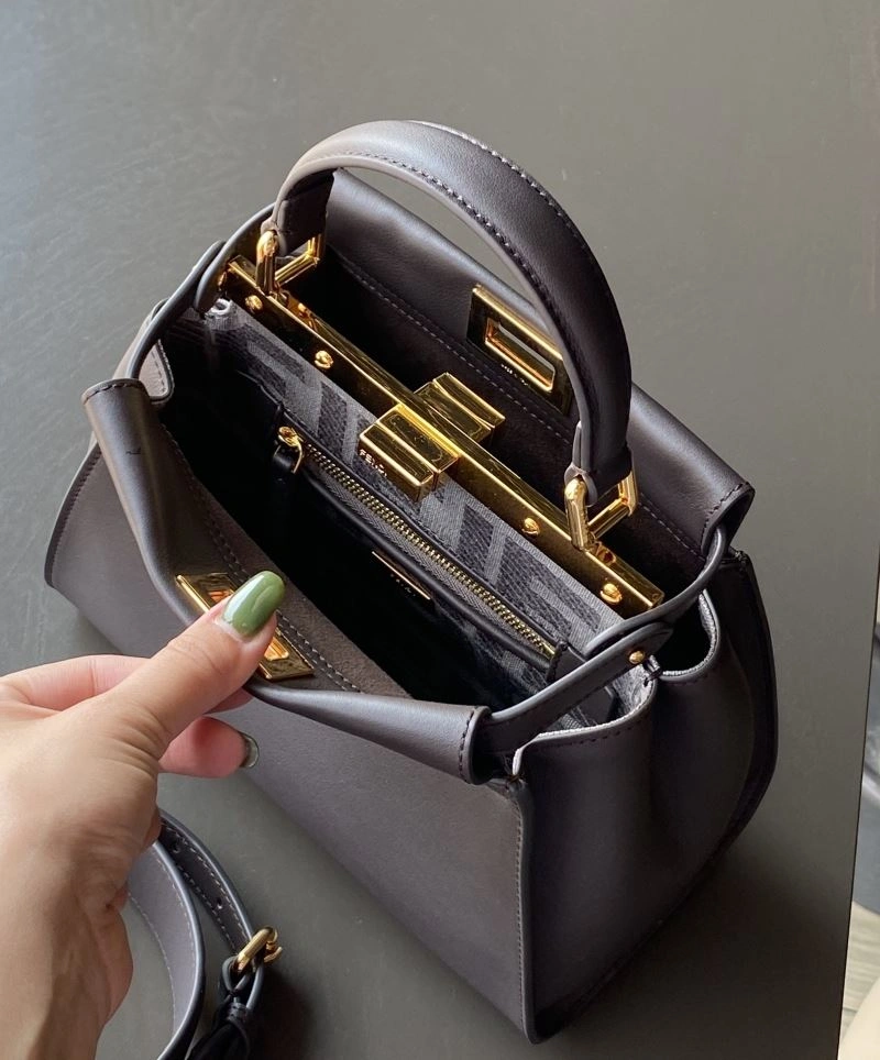 Popular Fendi Peekaboo Bags 72928