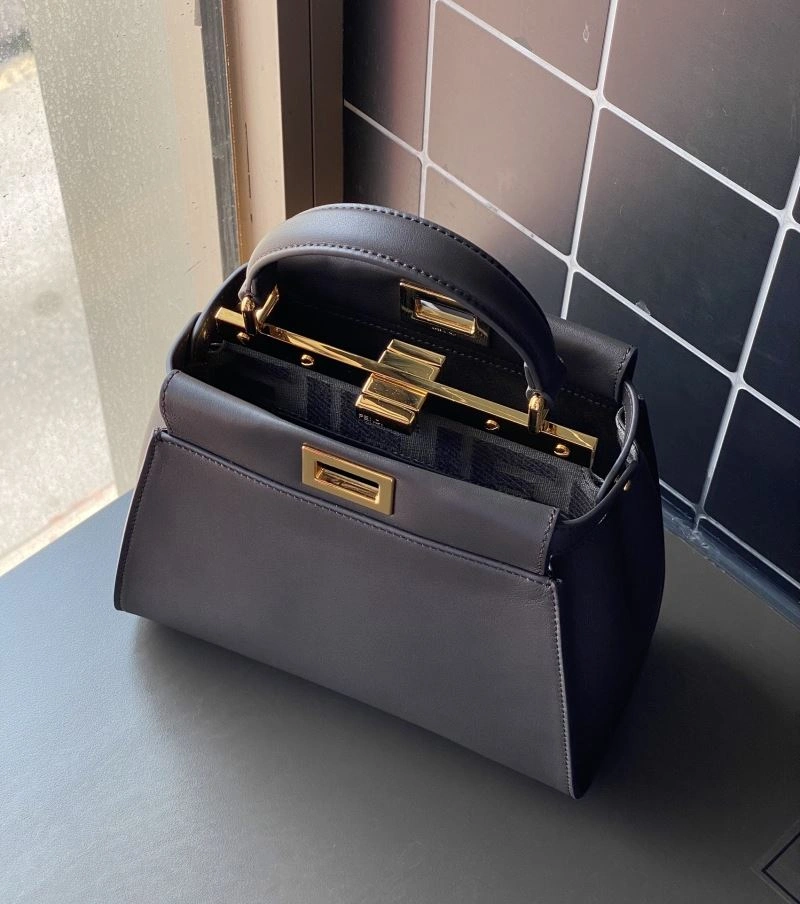 Popular Fendi Peekaboo Bags 72928