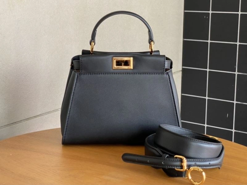 Fendi Peekaboo Bags Soft 72924