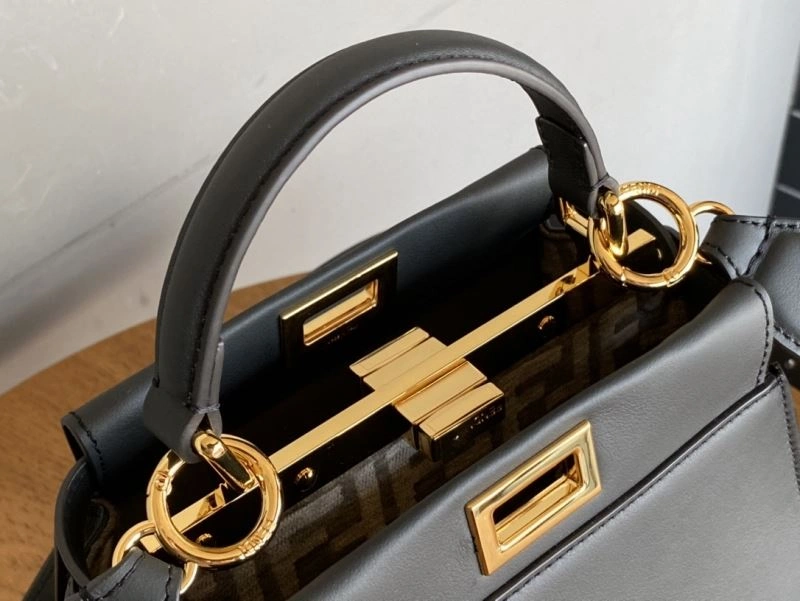 FashionForward Fendi Peekaboo Bags 72910