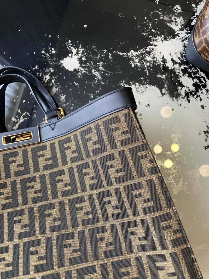 Fendi Peekaboo Bags Popular 72903