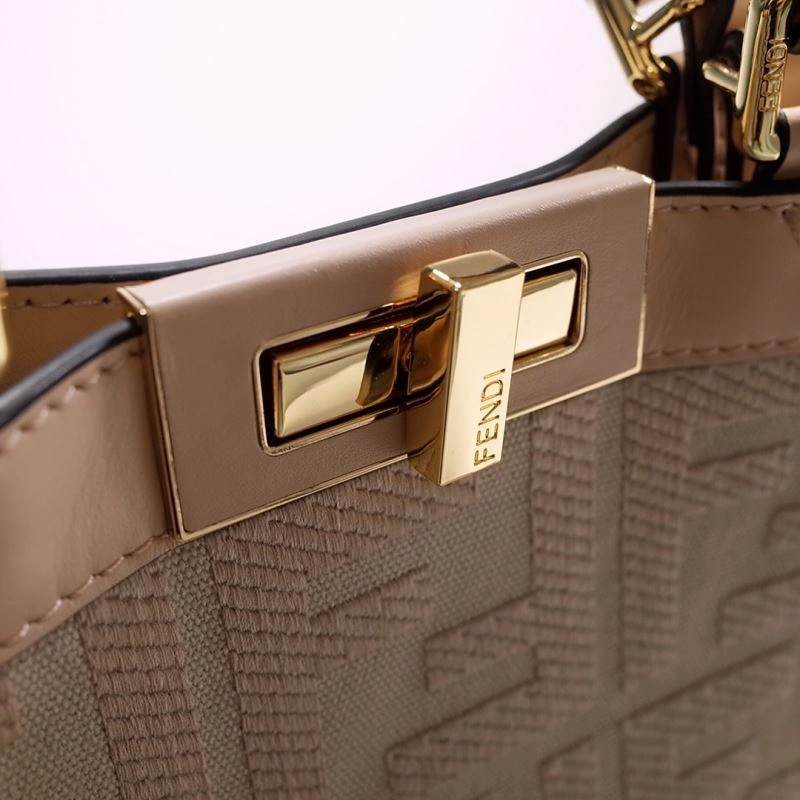 Fendi Peekaboo Bags RelaxedFit 72895