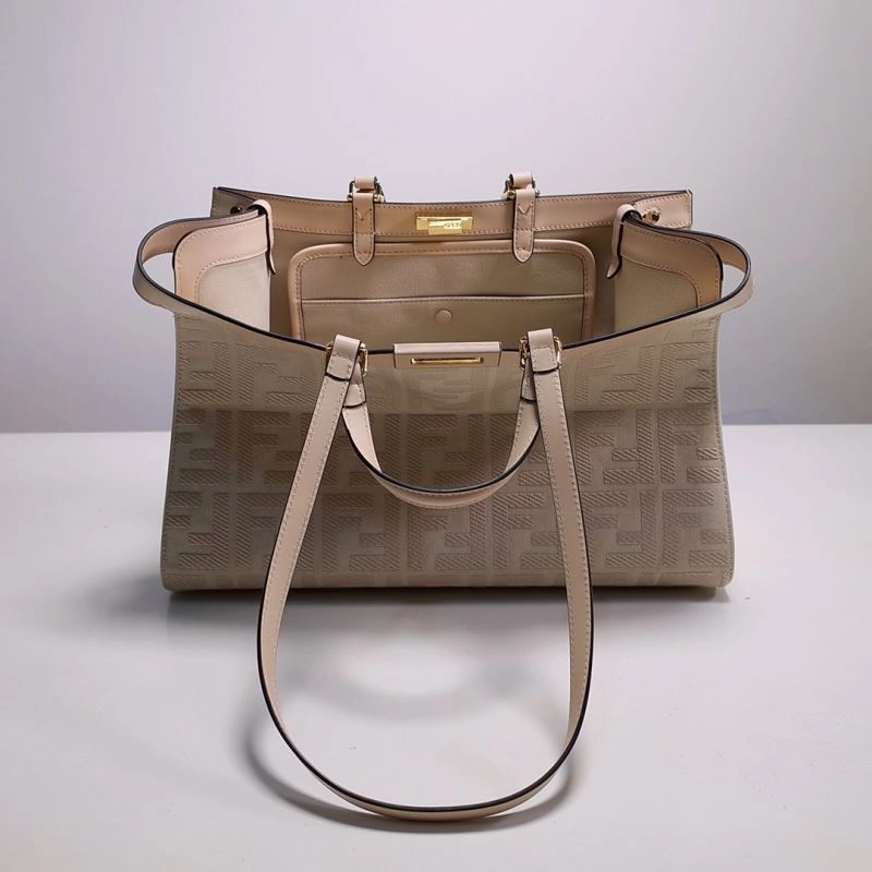 Fendi Peekaboo Bags RelaxedFit 72895