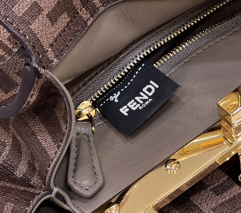 Fendi Peekaboo Bags AllSeason 72930