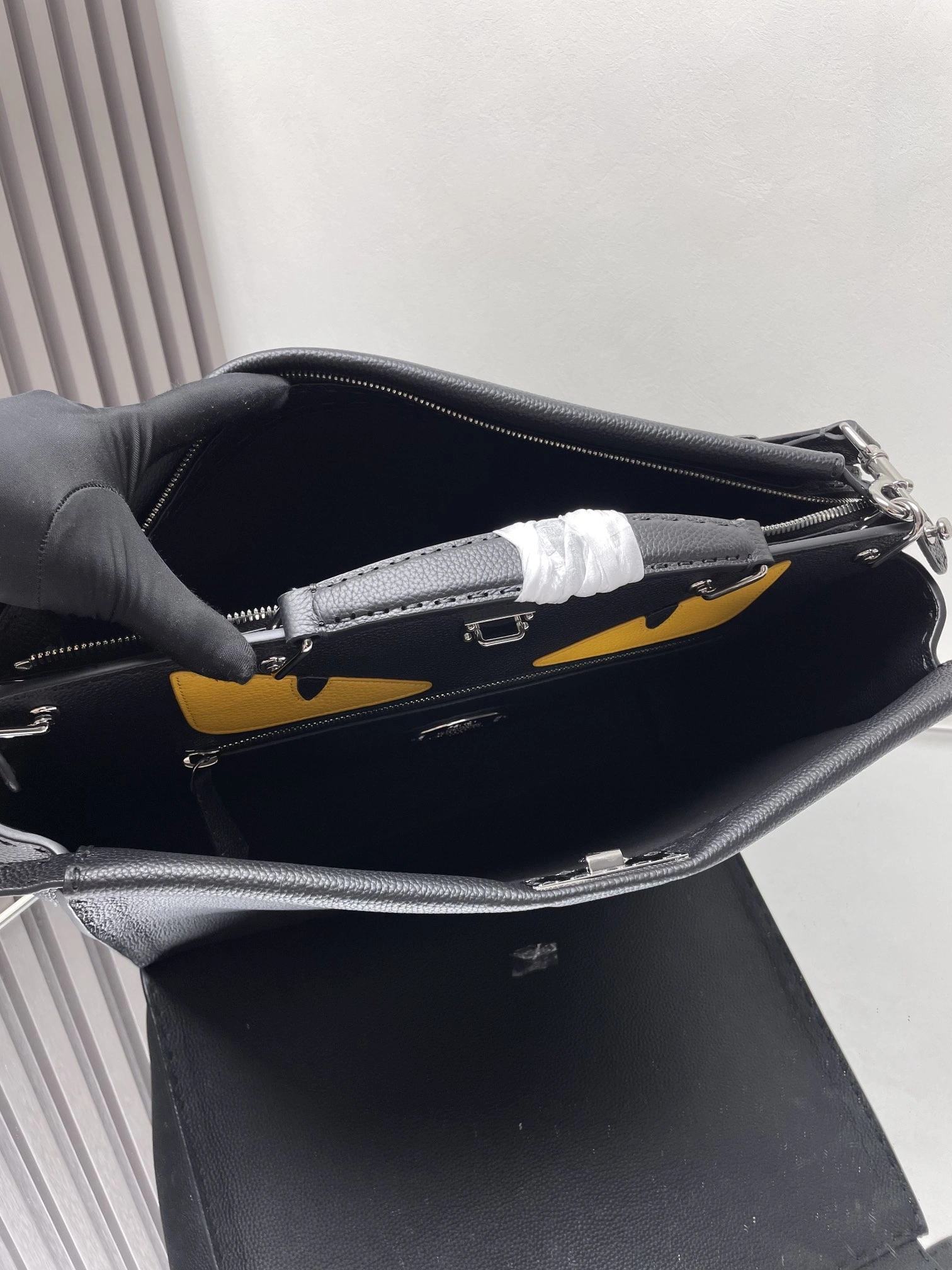QuickDry Fendi Peekaboo Bags 69879