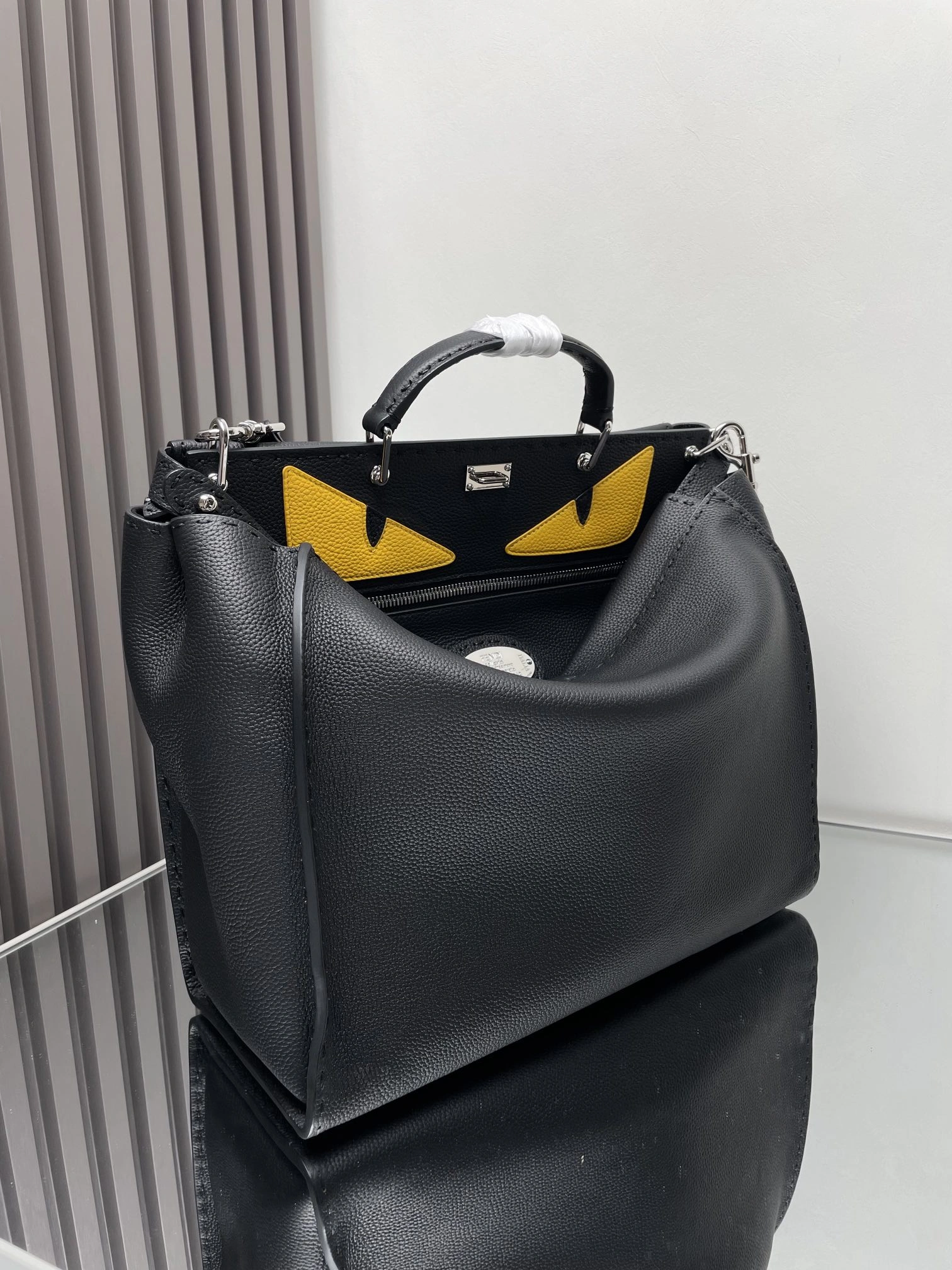 Stylish Fendi Peekaboo Bags 69877