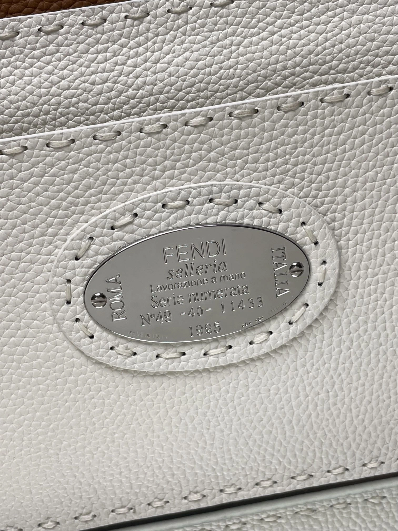 SmoothTexture Fendi Peekaboo Bags 69880