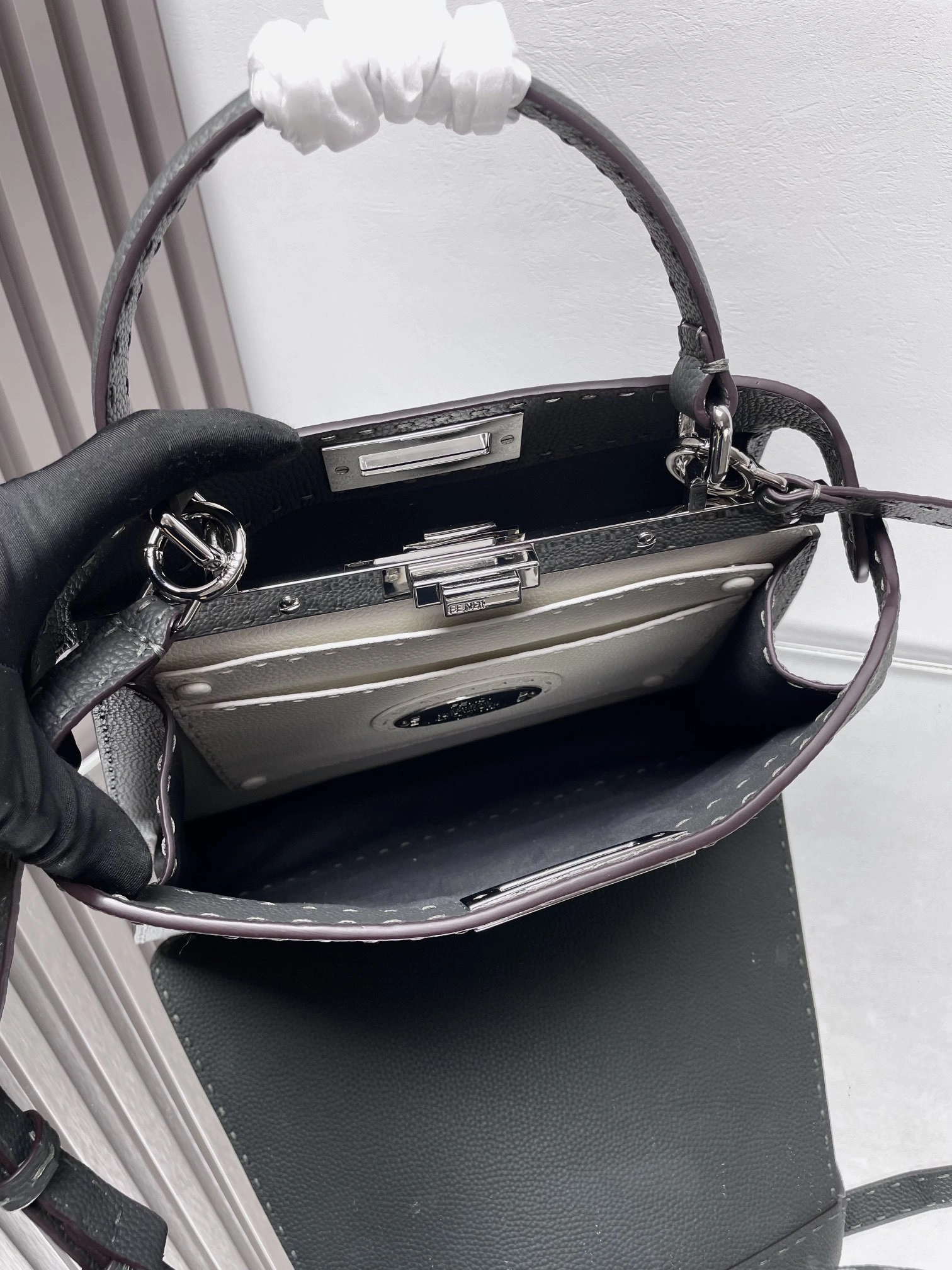 Sophisticated Fendi Peekaboo Bags 69874