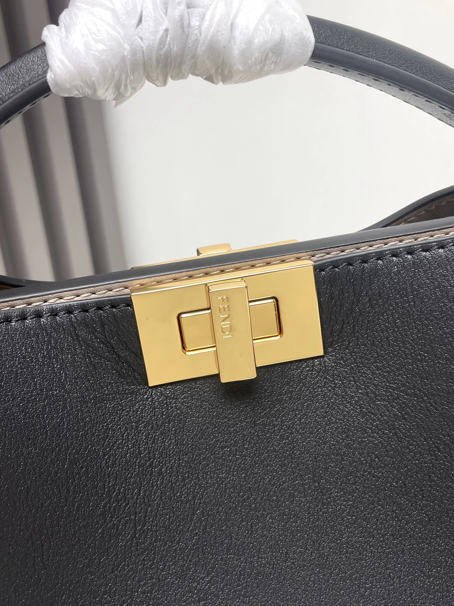 QuickDry Fendi Peekaboo Bags 69876