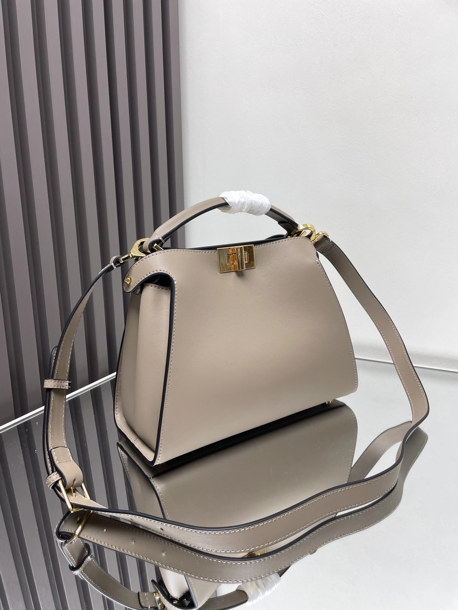Fashionable Fendi Peekaboo Bags 69869