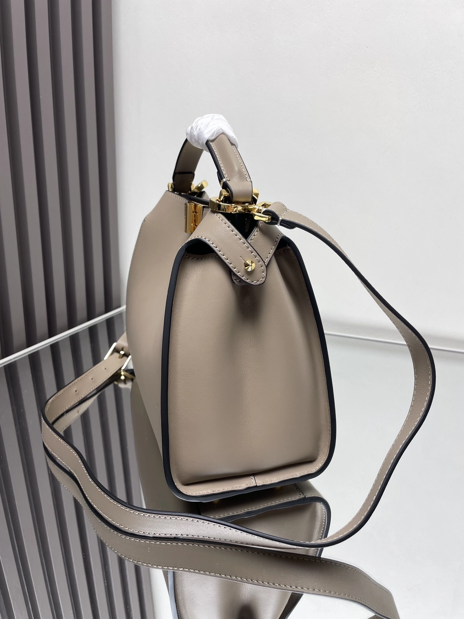 Fashionable Fendi Peekaboo Bags 69869
